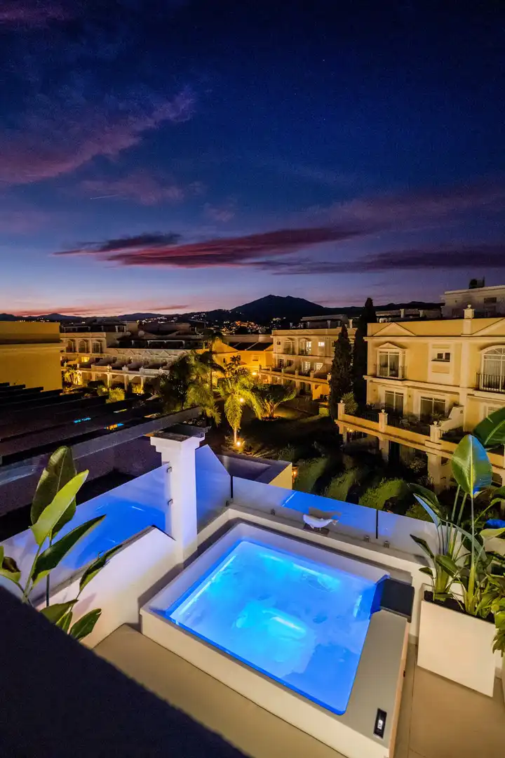 Casa a schiera con piscina in vendita a Nueva Andalucía, imagen 26