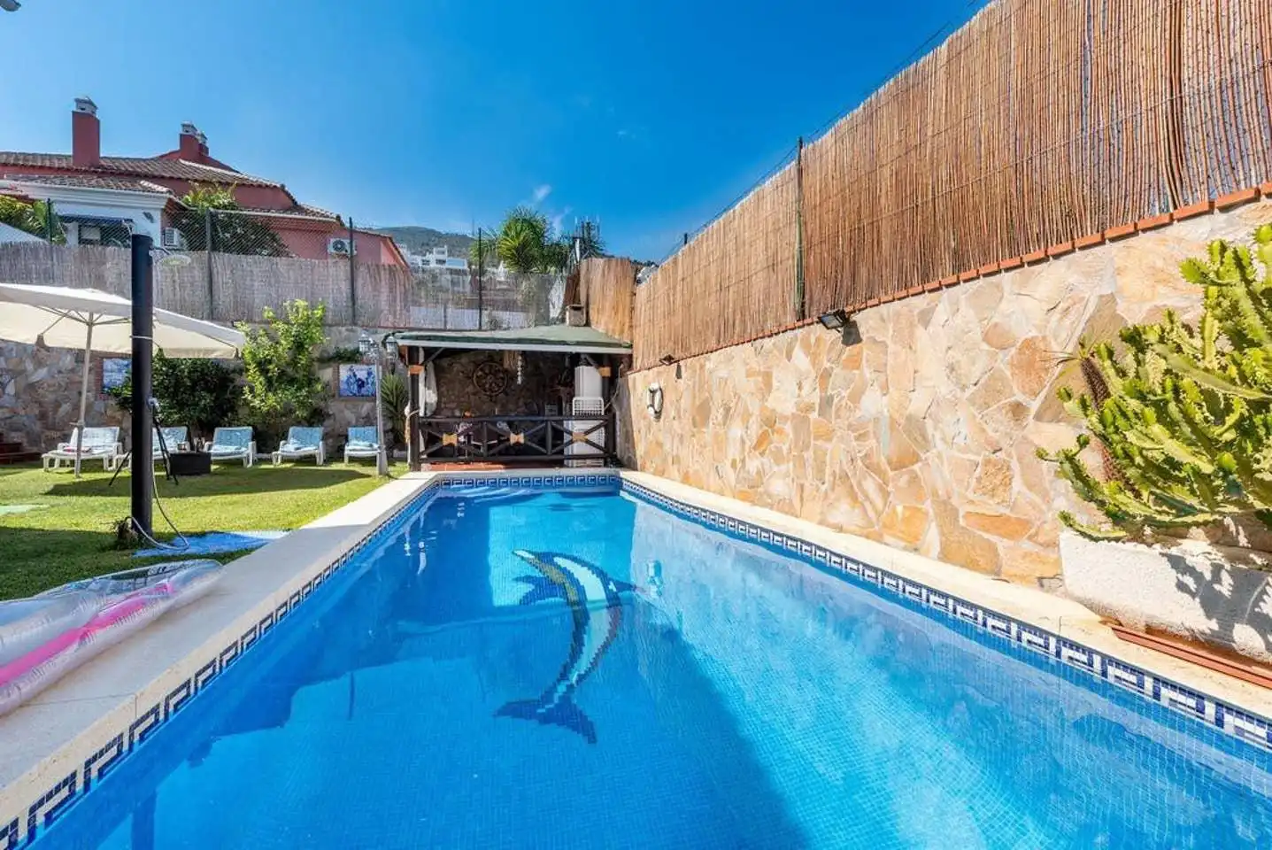 Swimming pool of Detached homes for rent in Benalmádena  with Air Conditioner, Heating and Private garden