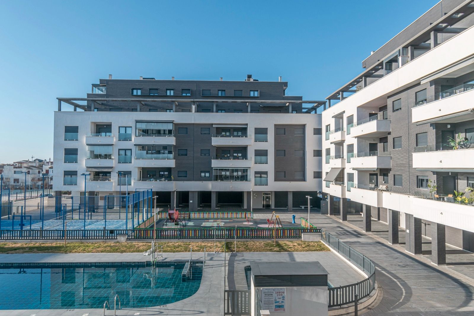 Exterior view of Flat to rent in Armilla  with Air Conditioner, Heating and Terrace