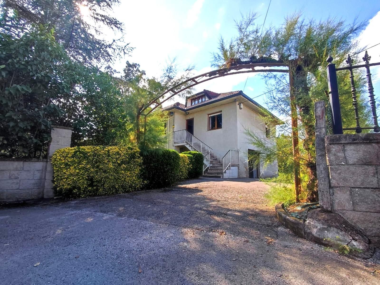 Exterior view of House or chalet for sale in Villaescusa (Cantabria)  with Heating, Private garden and Terrace