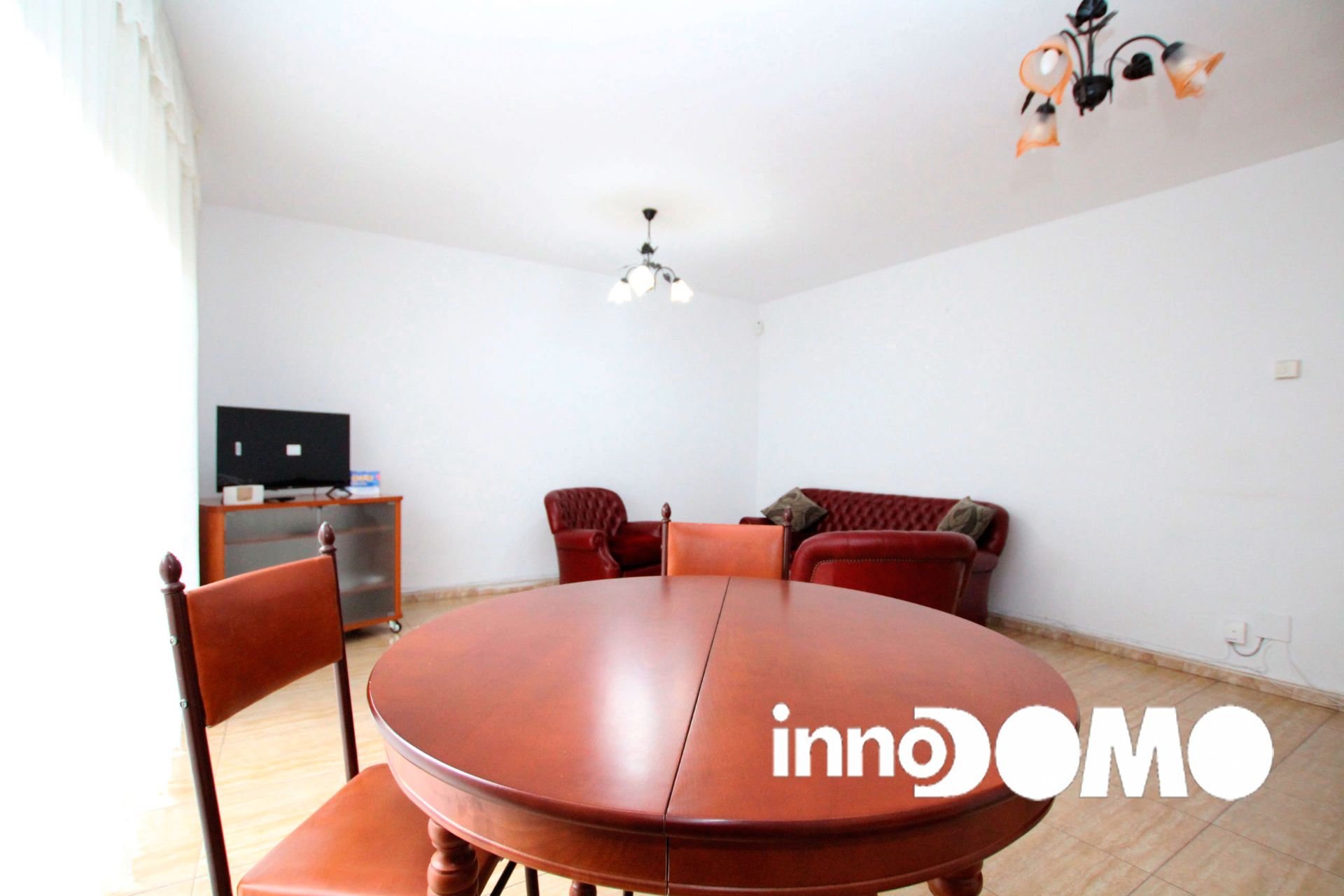 Sala d'estar de Casa o xalet per a compartir en Getafe amb Aire condicionat, Calefacció i Jardí privat