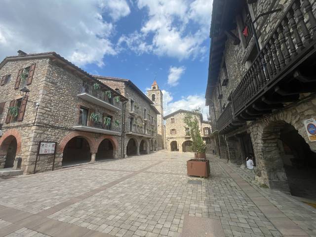 Terreno residencial en Venta en Plaça Portal, 5 en Bellver de Cerdanya