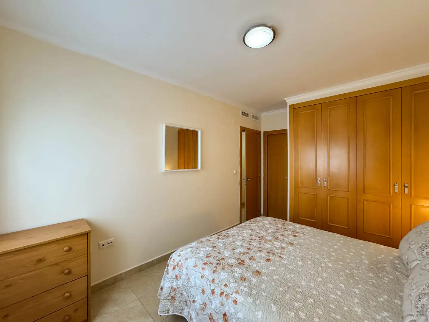 Bedroom of Flat for rent in Dénia  with Air Conditioner, Terrace and Furnished
