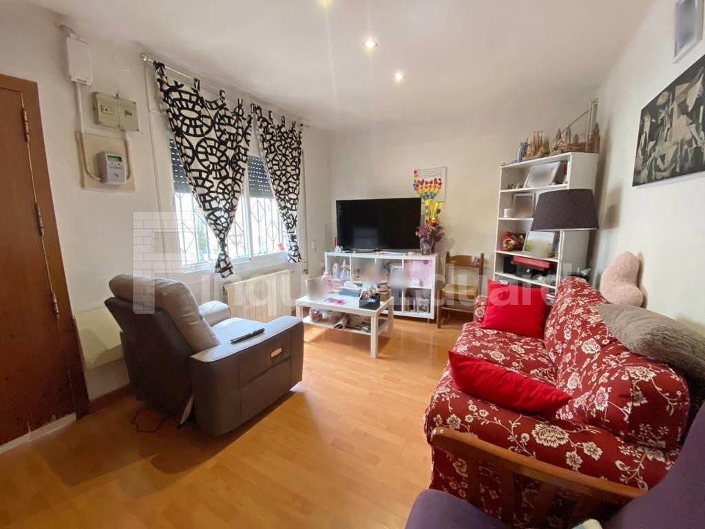 Living room of House or chalet for sale in Argentona  with Heating, Parquet flooring and Terrace