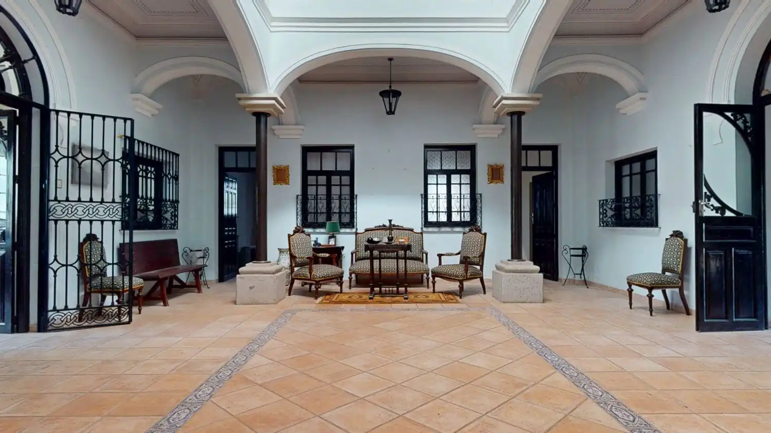 Casa o xalet en venda en Villafranca de los Barros amb Terrassa, Traster i Balcó