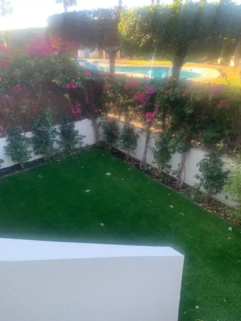 Jardín de Piso de alquiler en Vera con Aire acondicionado, Jardín privado y Piscina