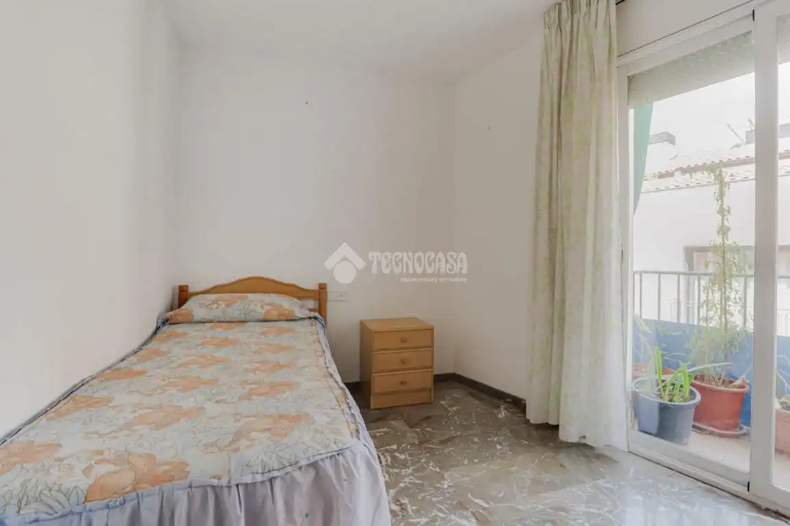 Habitación de Piso en venta en Rubí con Calefacción, Parquet y Amueblado