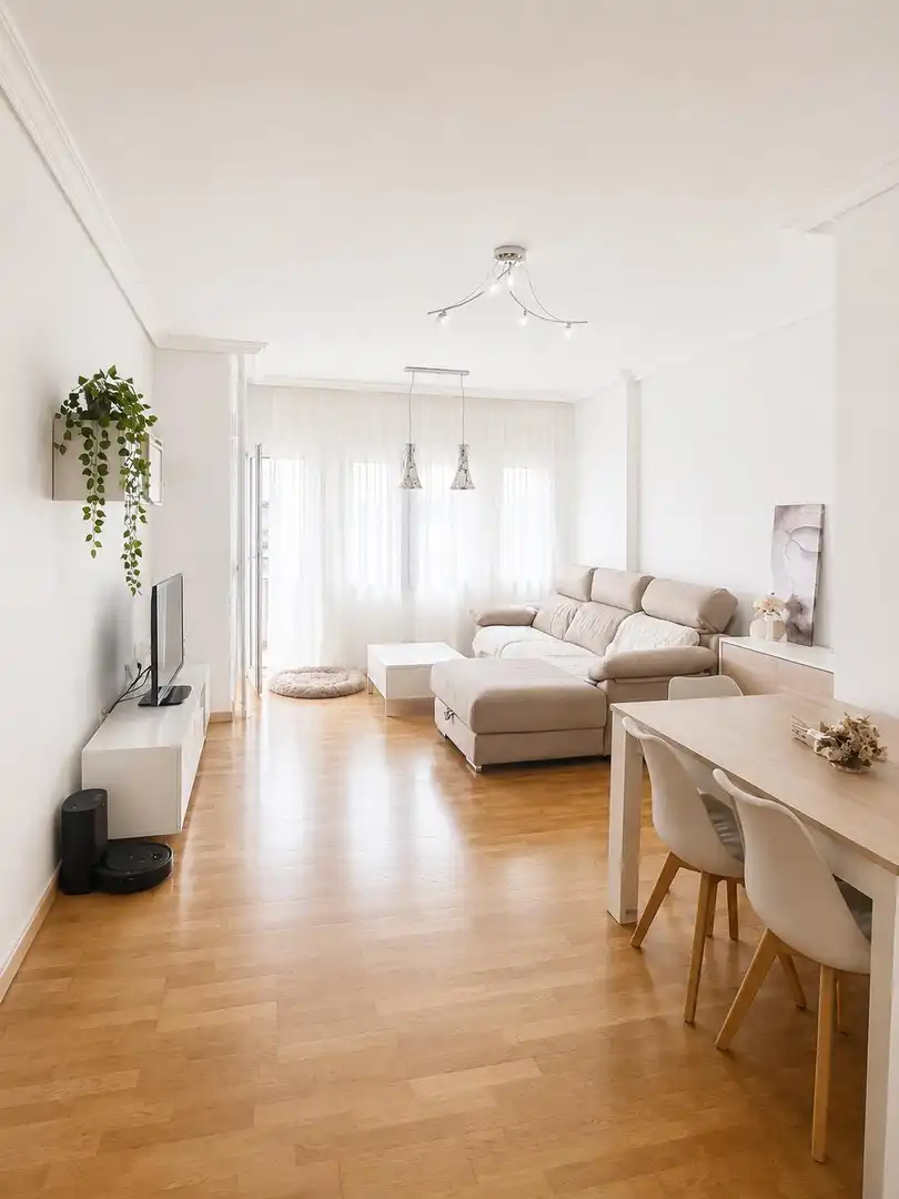 Sala de estar de Piso de alquiler en El Campello con Aire acondicionado, Calefacción y Terraza