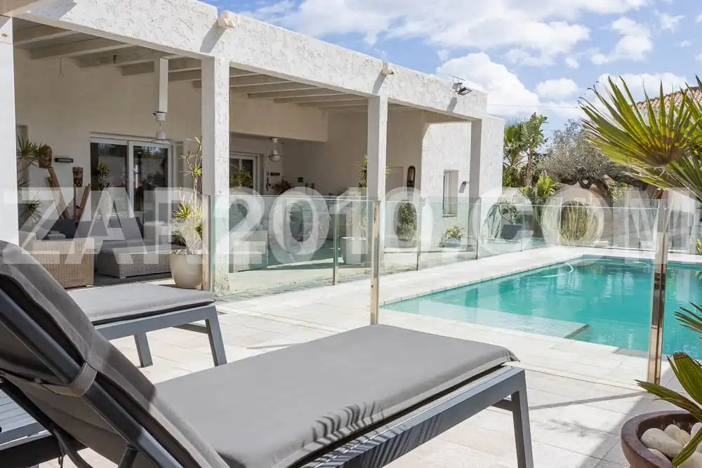 Terrasse von Haus oder Chalet zum Verkauf in Cuevas del Almanzora mit Klimaanlage, Privatgarten und Terrasse