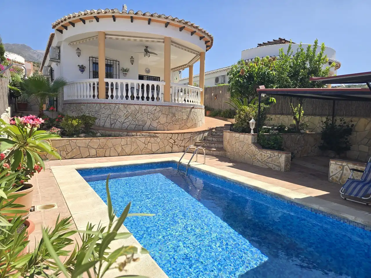 Haus mit Pool zum Verkauf in Alcaucín