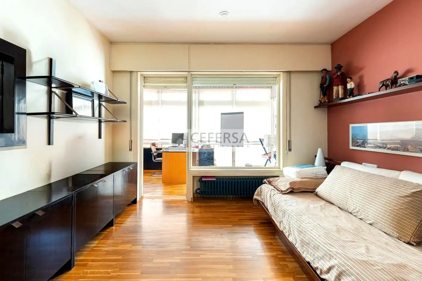Schlafzimmer von Wohnung zum Verkauf in Barcelona mit Heizung, Parkett und Terrasse