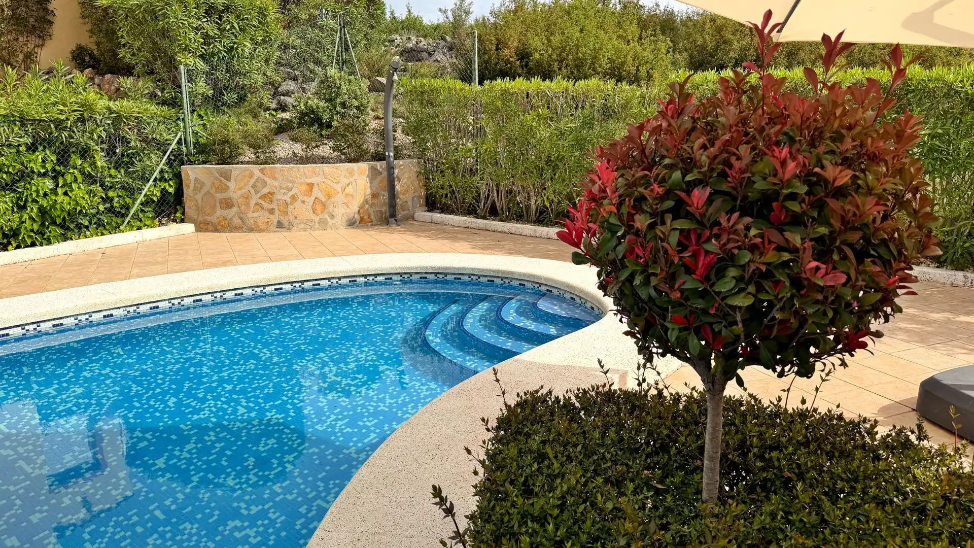 Piscina de Casa o chalet en venta en Orba con Aire acondicionado, Calefacción y Jardín privado