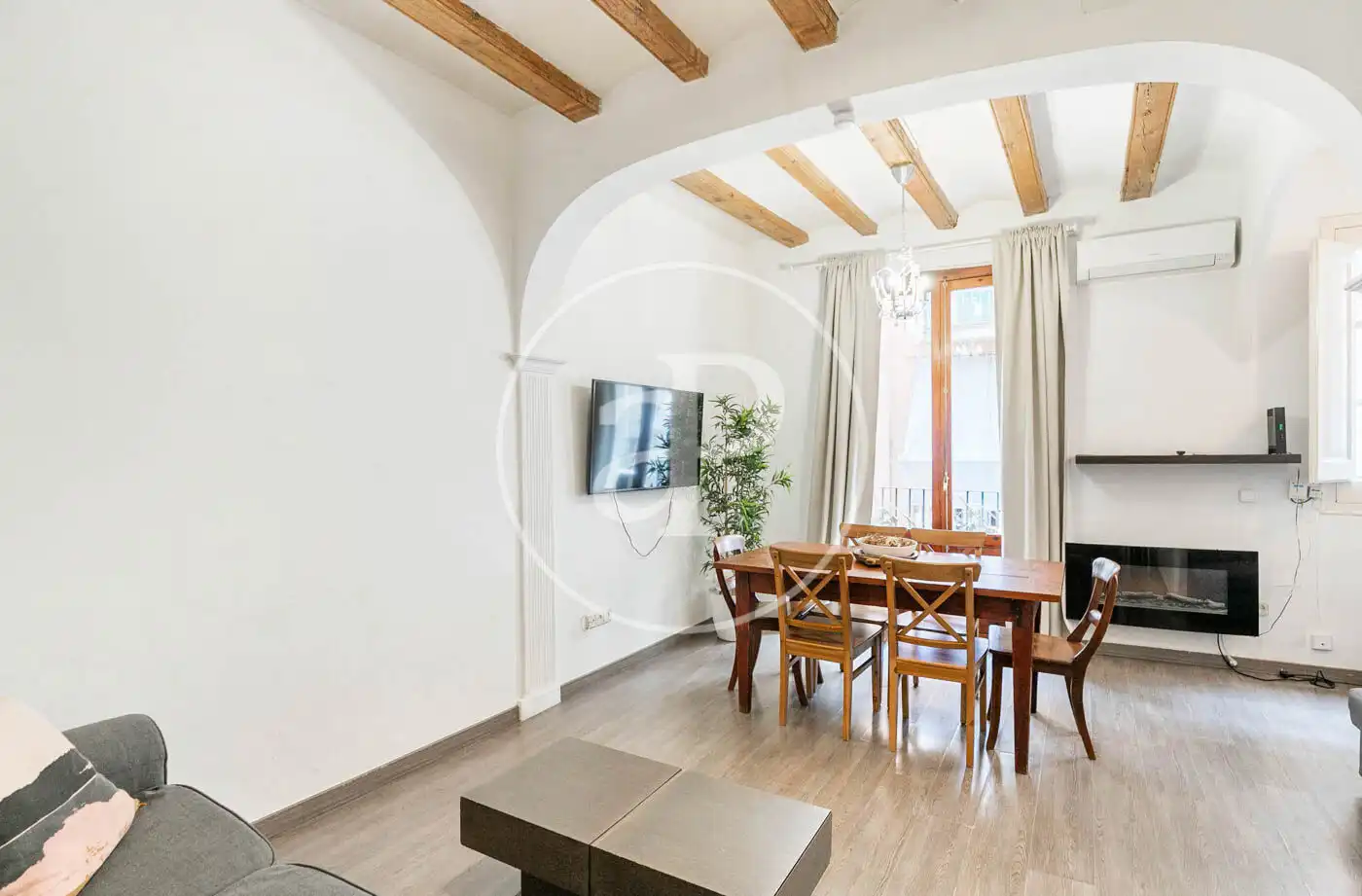 Wohnzimmer von Wohnung zum Verkauf in Barcelona mit Klimaanlage, Heizung und Möbliert