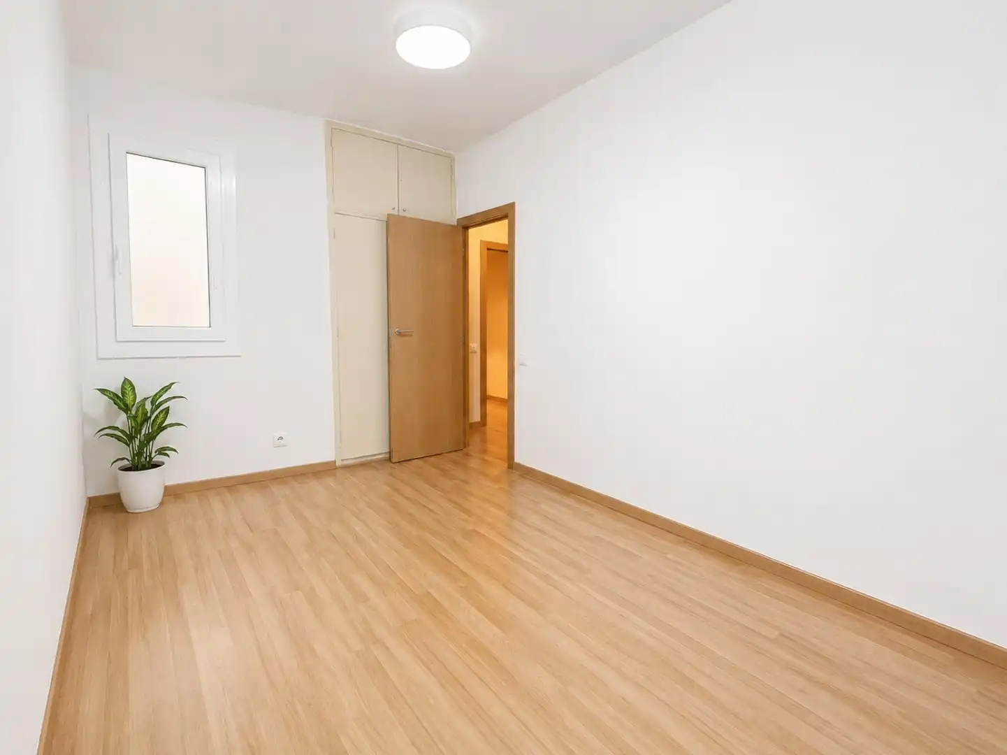 Habitación de Piso en venta en Barcelona con Parquet
