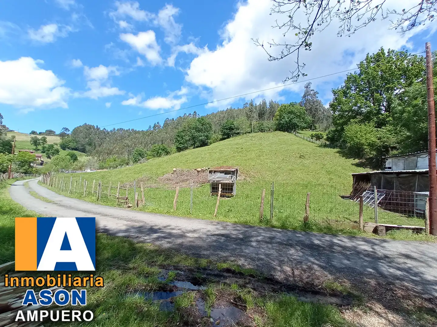 Terreny rústic en venda a Ampuero