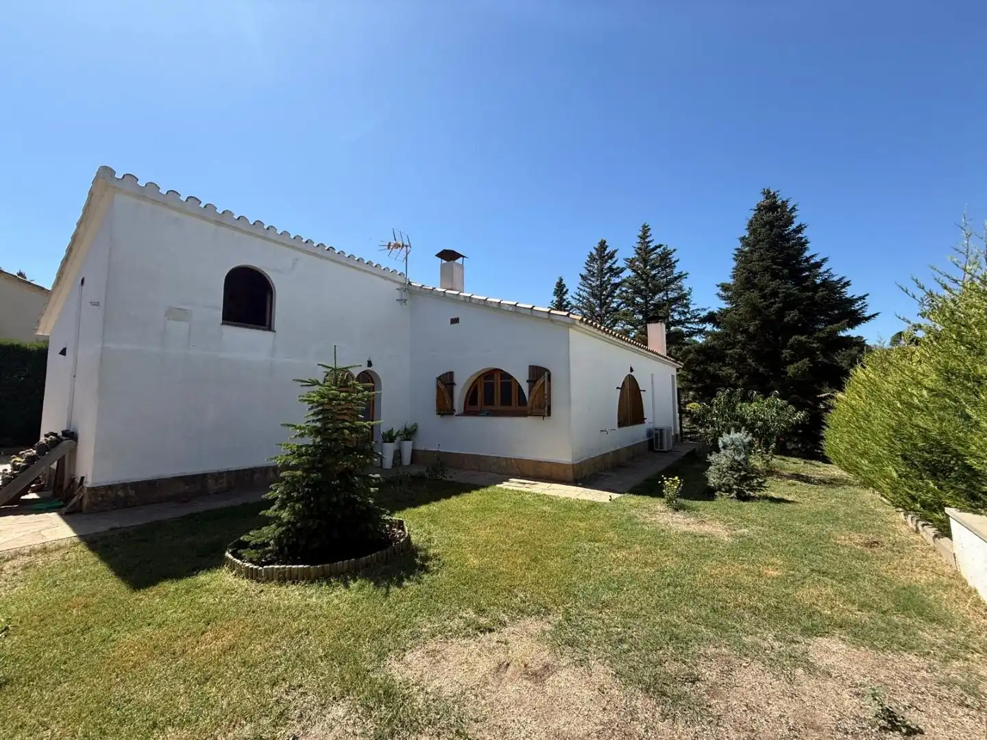 Casa amb piscina en venda a Carrer Joaquim Borràs 76, imagen 2