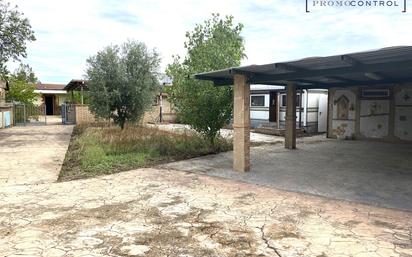 Casa o xalet en venda en San Mateo de Gállego amb Aire condicionat, Jardí privat i Traster