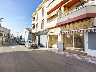 Gewerbefläche zum Verkauf in Calle Juan Carlos I