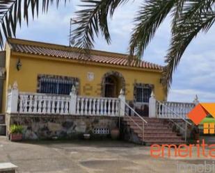 Country house for sale in Don Álvaro