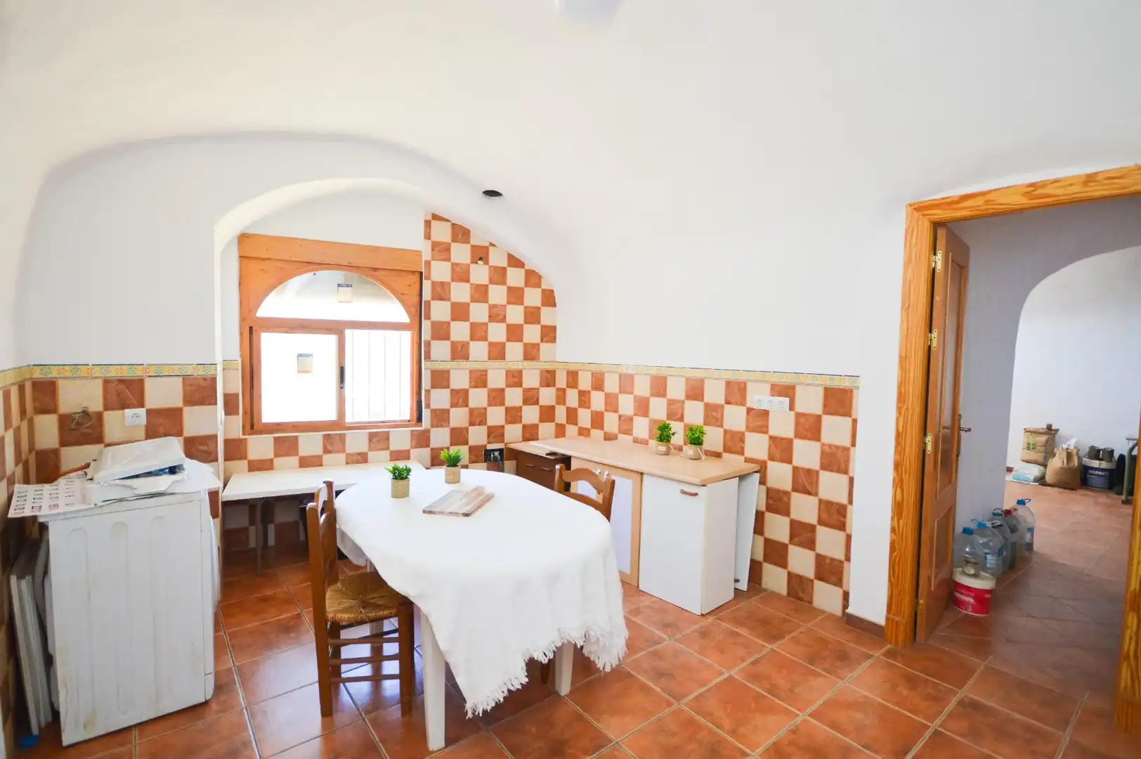 Cocina de Casa o chalet en venta en Rioja con Jardín privado, Terraza y Trastero