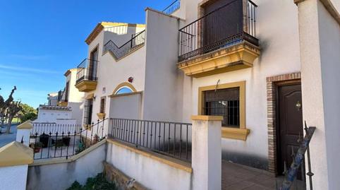 Photo 4 of Single-family semi-detached for sale in Av. de las Hierbas, El Pinar de Campoverde, Alicante