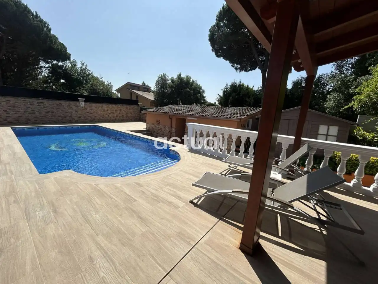 Piscina de Casa o xalet en venda en Vidreres amb Aire condicionat, Calefacció i Jardí privat