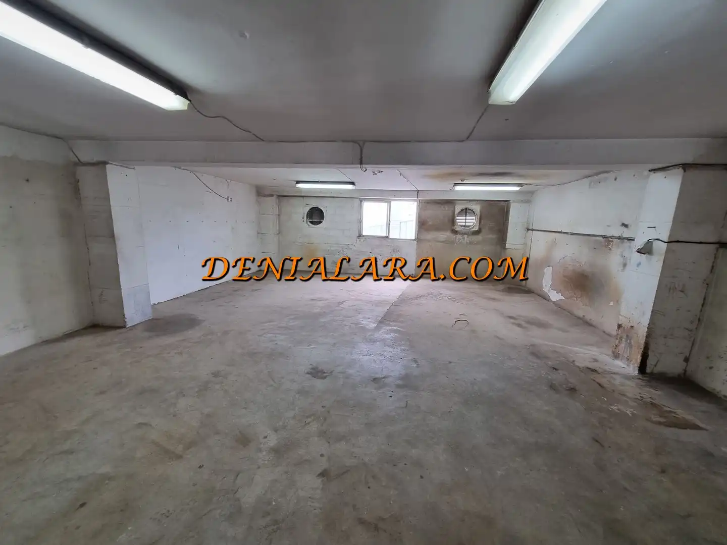 Commercial properties for rent in Pego