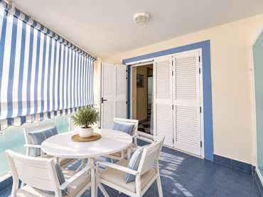 Flat with lift for sale in Carrer Torrecaiguda