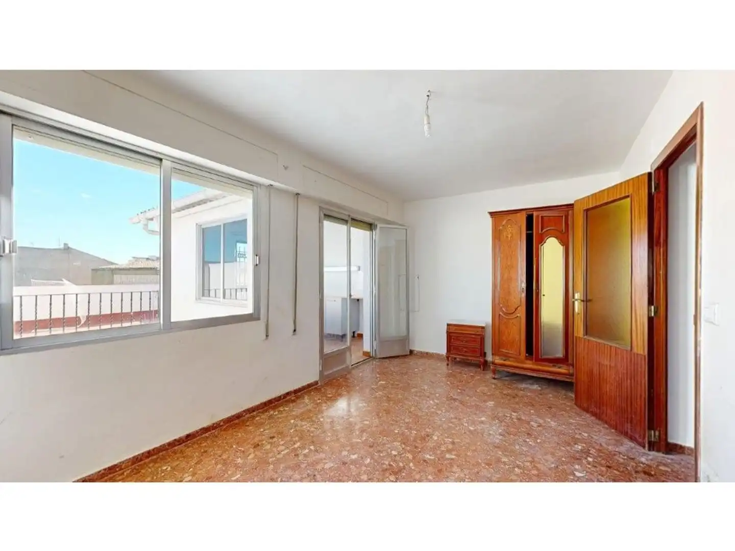 Habitación de Casa adosada en venta en Casinos con Jardín privado, Terraza y Trastero