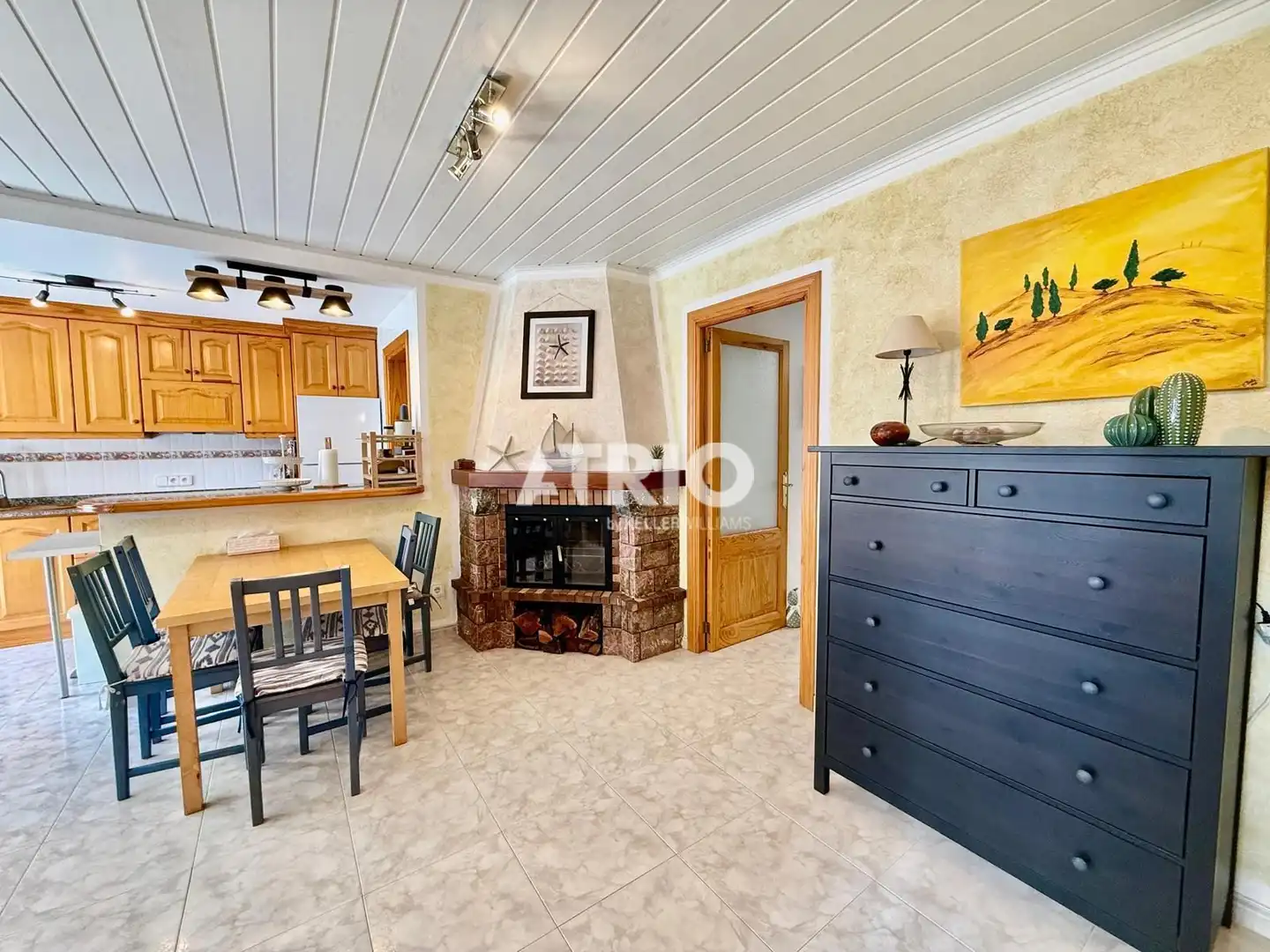 Wohnzimmer von Wohnung zum Verkauf in Santa Margalida mit Klimaanlage, Privatgarten und Terrasse