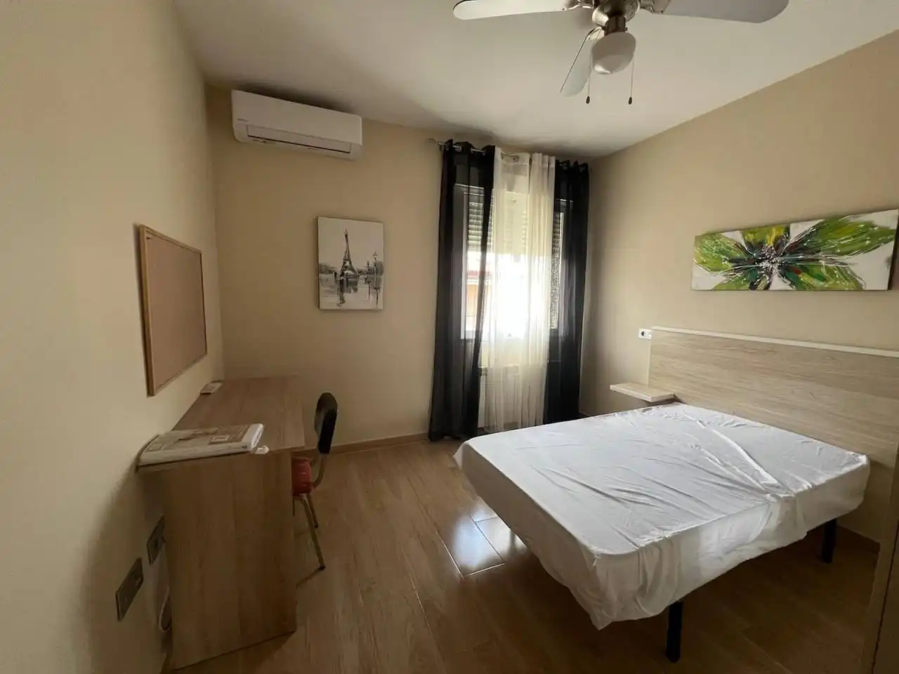 Bedroom of Flat for rent in Toledo  with Air Conditioner, Heating and Terrace