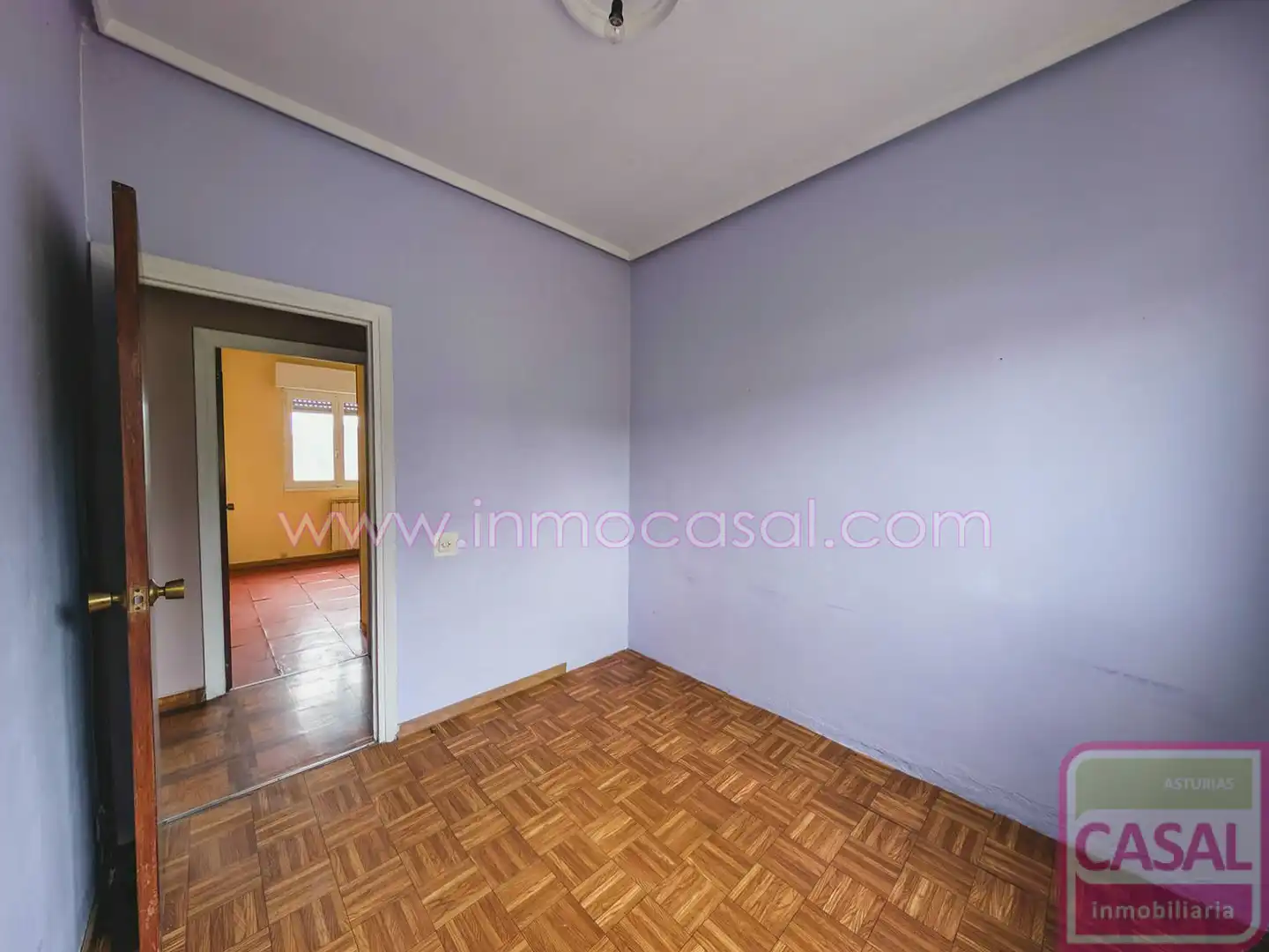 Habitación de Casa o chalet en venta en Oviedo  con Calefacción y Trastero
