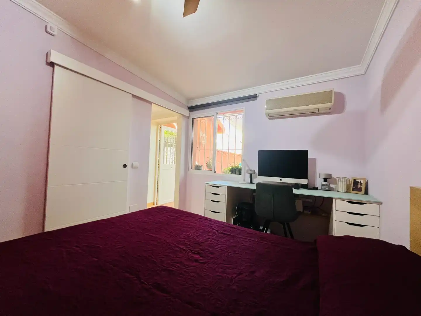 Habitación de Casa o chalet en venta en Fuengirola con Aire acondicionado, Jardín privado y Terraza