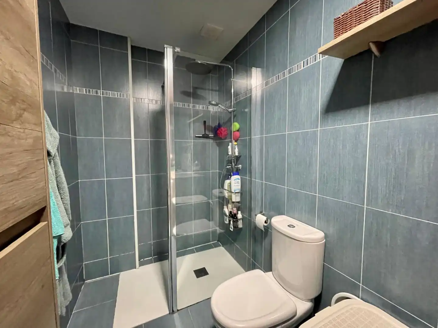 Bathroom of Flat for sale in Valdepeñas  with Air Conditioner, Heating and Terrace