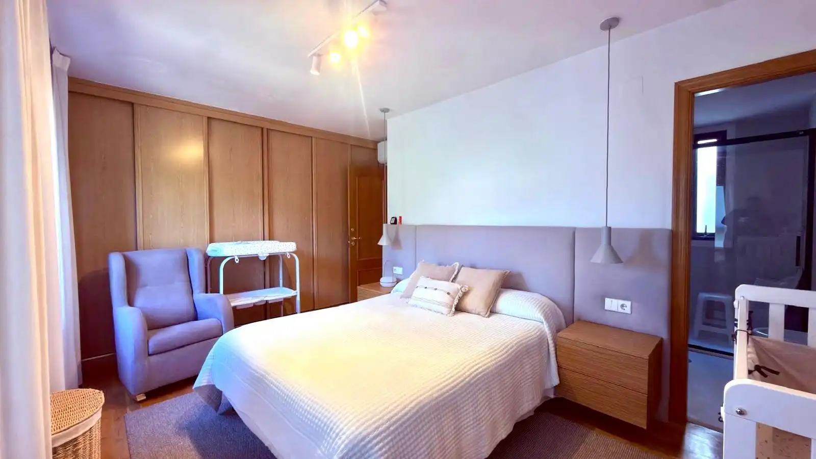 Habitación de Dúplex en venta en Ourense Capital  con Aire acondicionado, Calefacción y Terraza