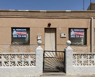 Vista exterior de Finca rústica en venda en Benijófar amb Terrassa