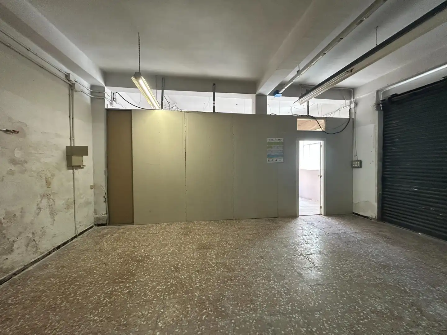 Local en venta en Calle de Navarra, Plaza Castelar - Mercado Central