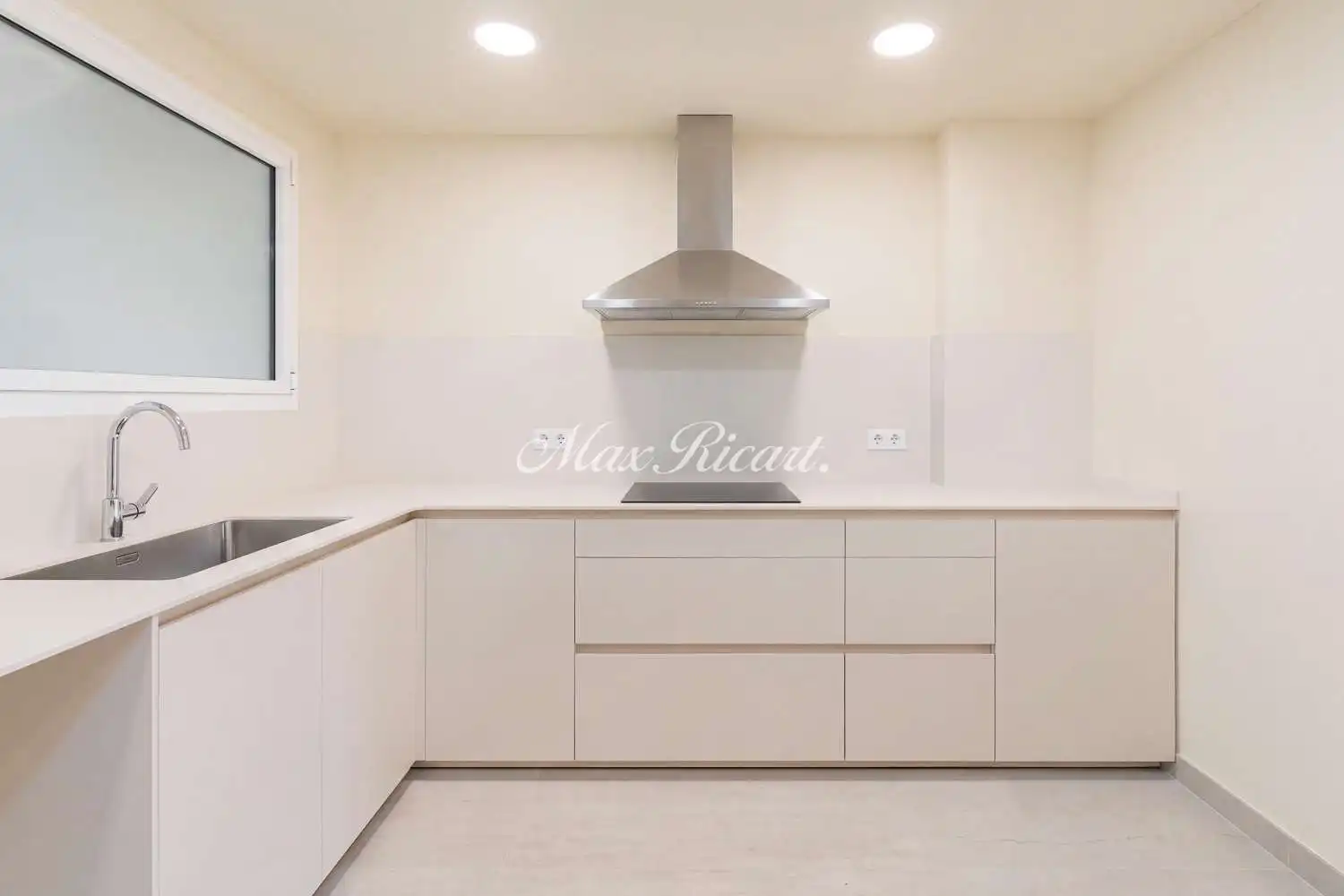 Kitchen of Flat for rent in Barcelona  with Air Conditioner, Heating and Terrace