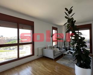 Sala d'estar de Pis de lloguer en  Barcelona Capital amb Aire condicionat i Terrassa