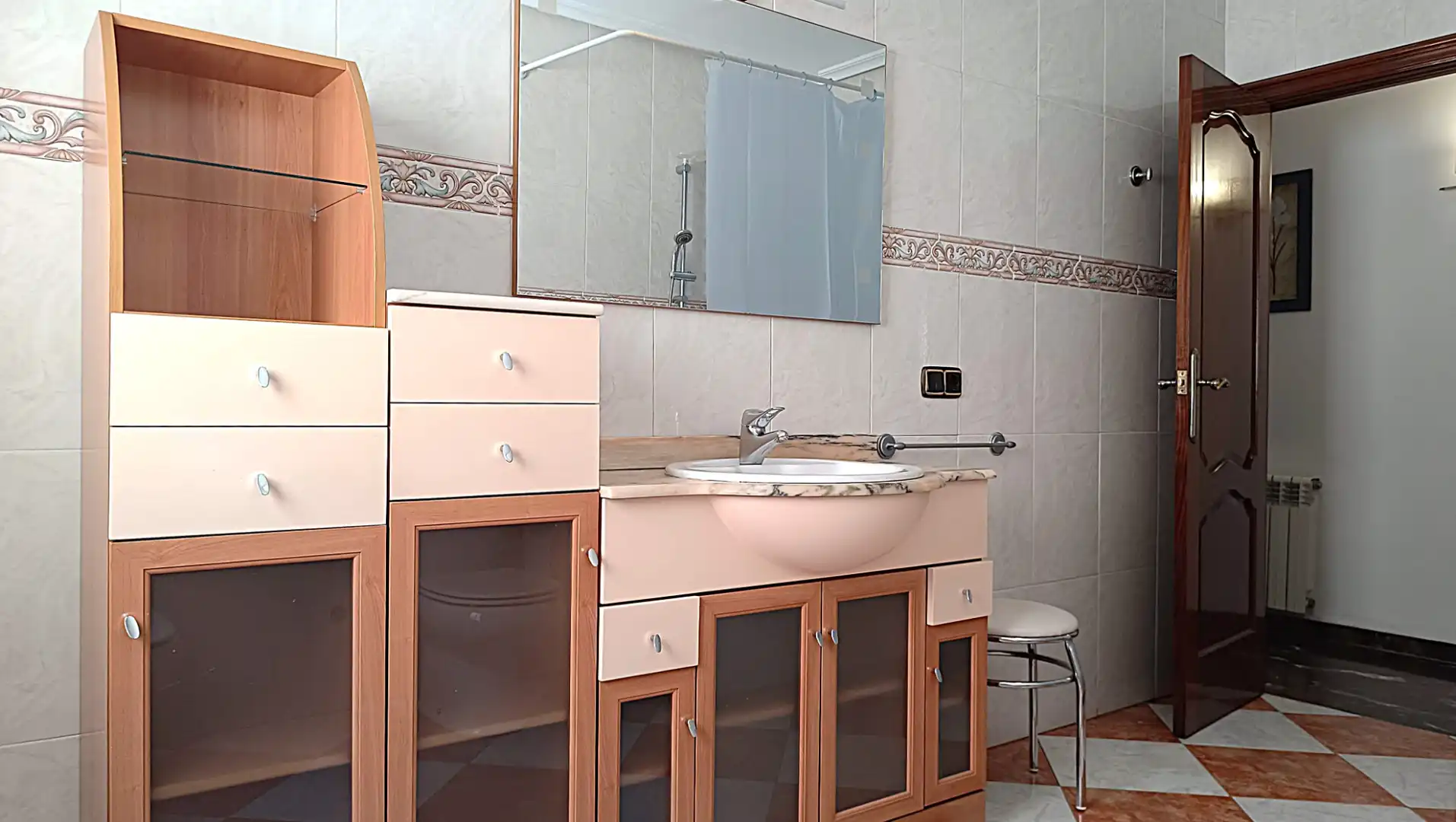Bathroom of Flat for sale in Mancha Real  with Air Conditioner, Terrace and Storage room