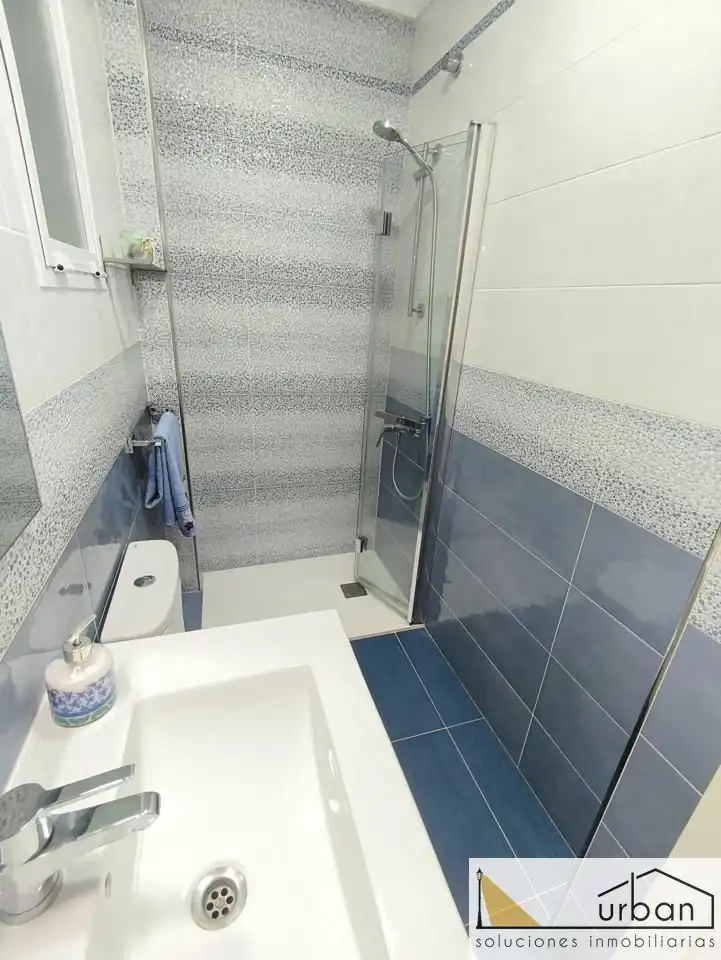 Bany de Casa o xalet en venda en Chipiona amb Aire condicionat, Terrassa i Traster