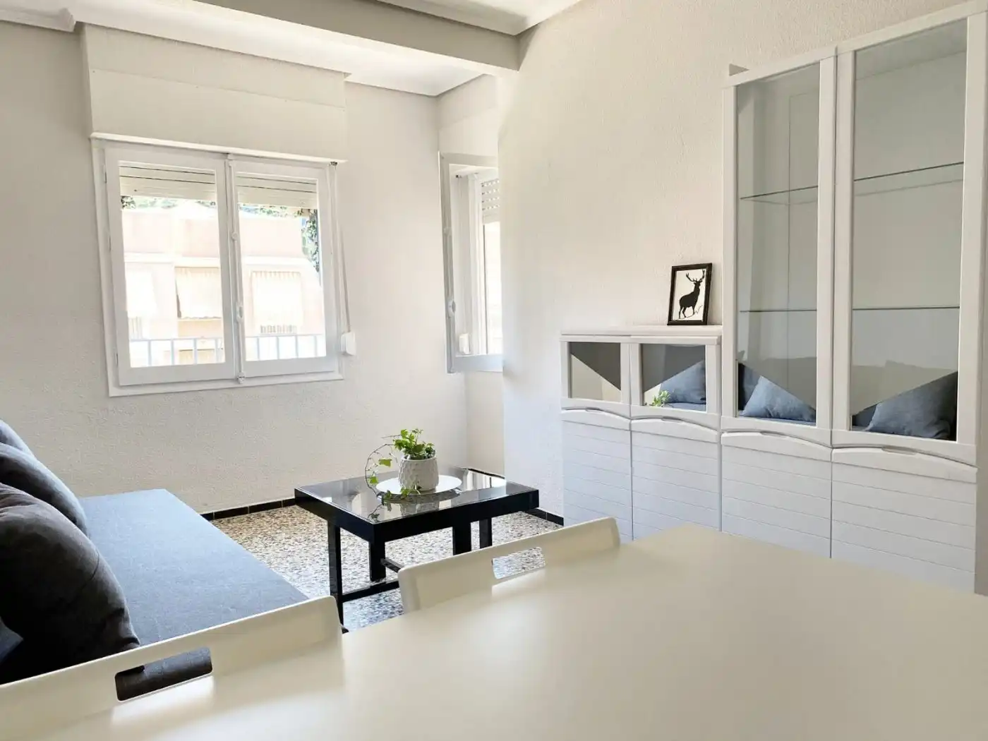 Wohnzimmer von Wohnung zum Verkauf in Elche / Elx mit Möbliert und Balkon