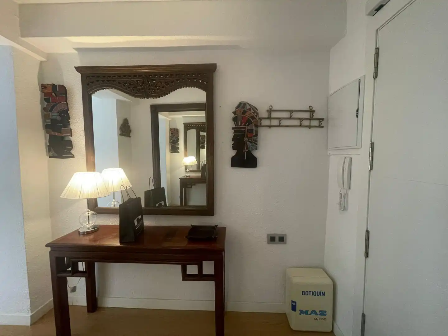 Flat for sale in Granada  with Air Conditioner, Heating and Balcony