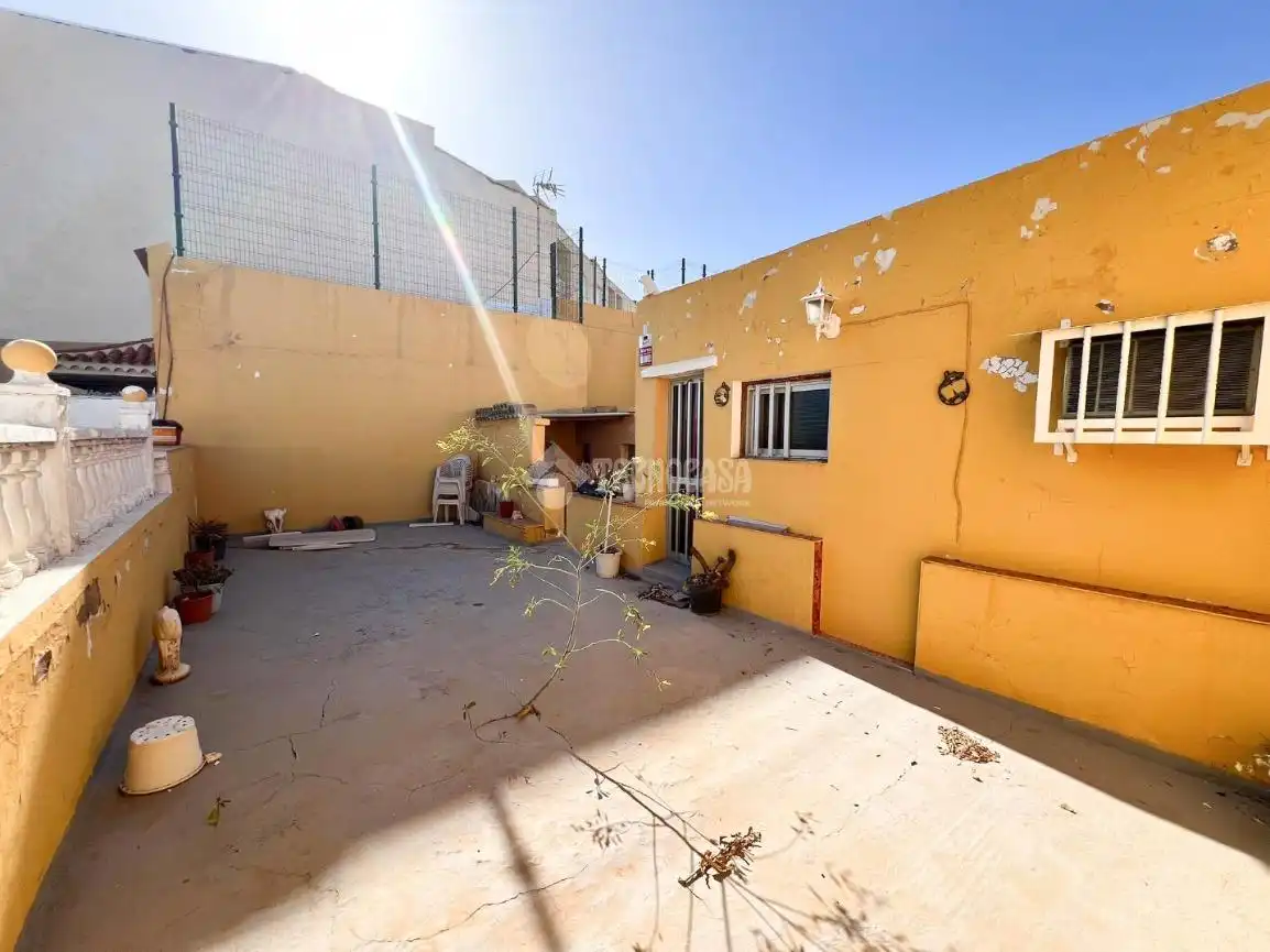 Maison avec terrasse à vendre à Vecindario - El Doctoral - Cruce de Sardina, imagen 2