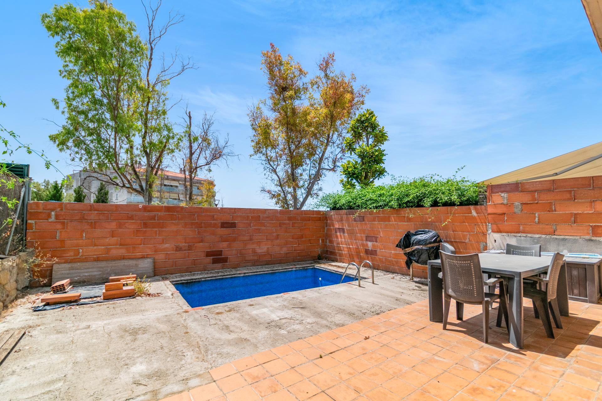 Piscina de Casa o xalet en venda en Sant Feliu de Llobregat amb Aire condicionat, Calefacció i Jardí privat