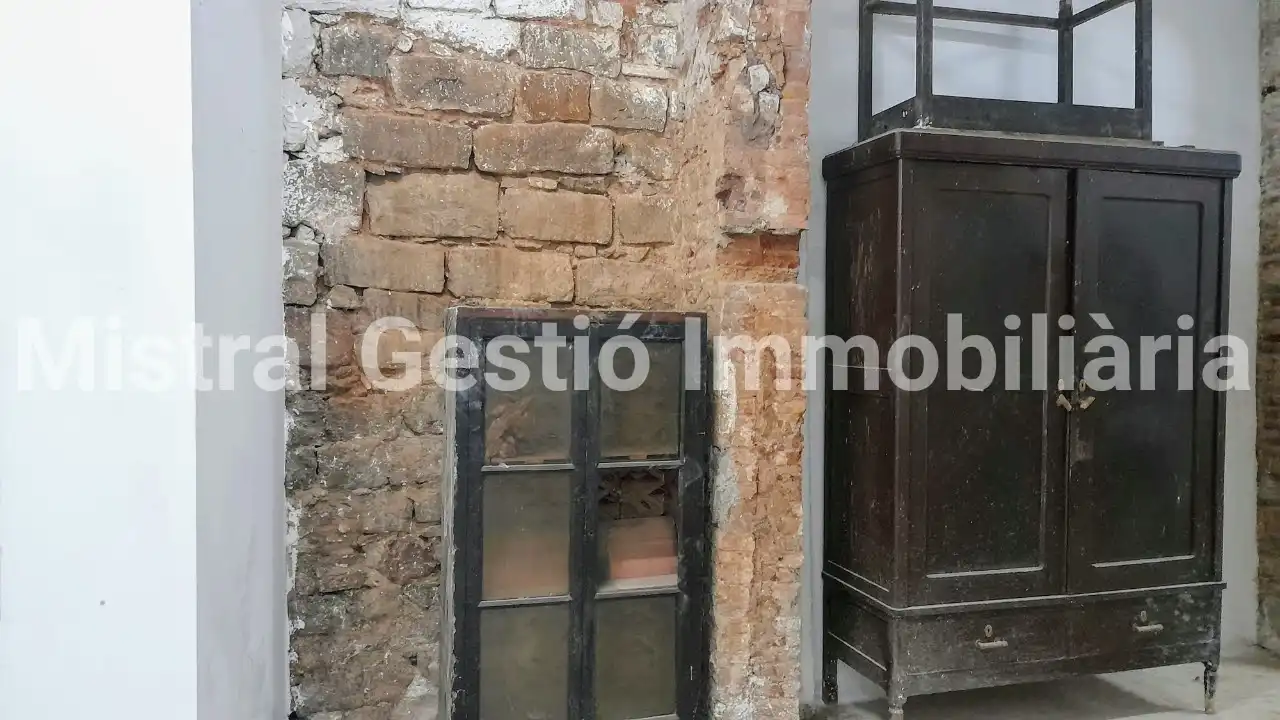 Commercial properties for sale in Barcelona