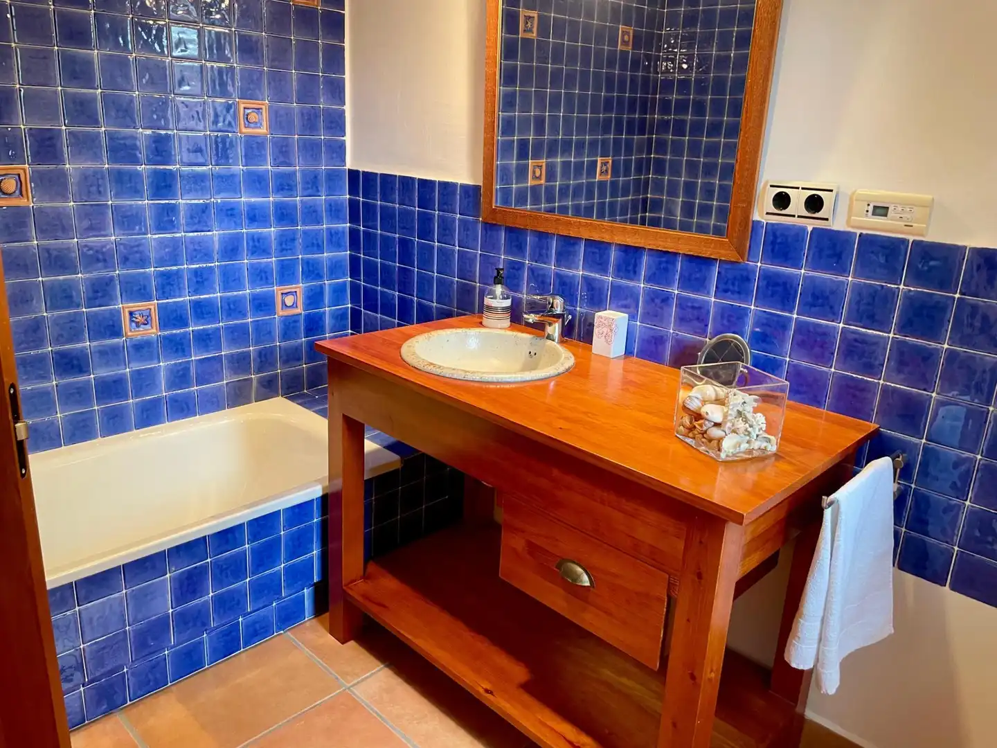 Bathroom of Houses for rent in Castalla  with Heating, Private garden and Terrace