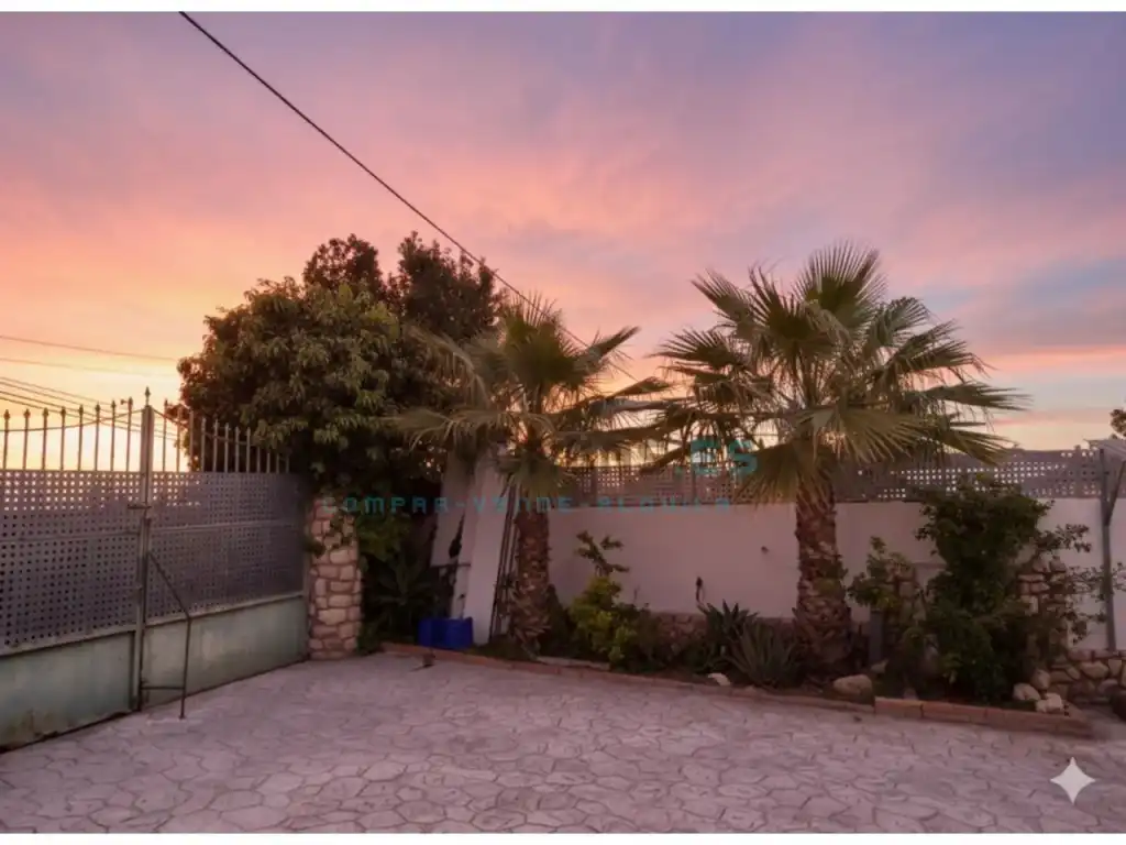 Villa mit Pool zum Verkauf in Urbanización Montejúcar, imagen 3
