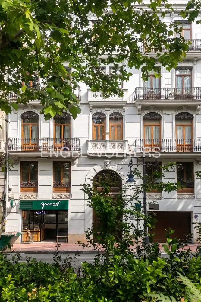 Pis amb ascensor en venda a Marqués del Turia