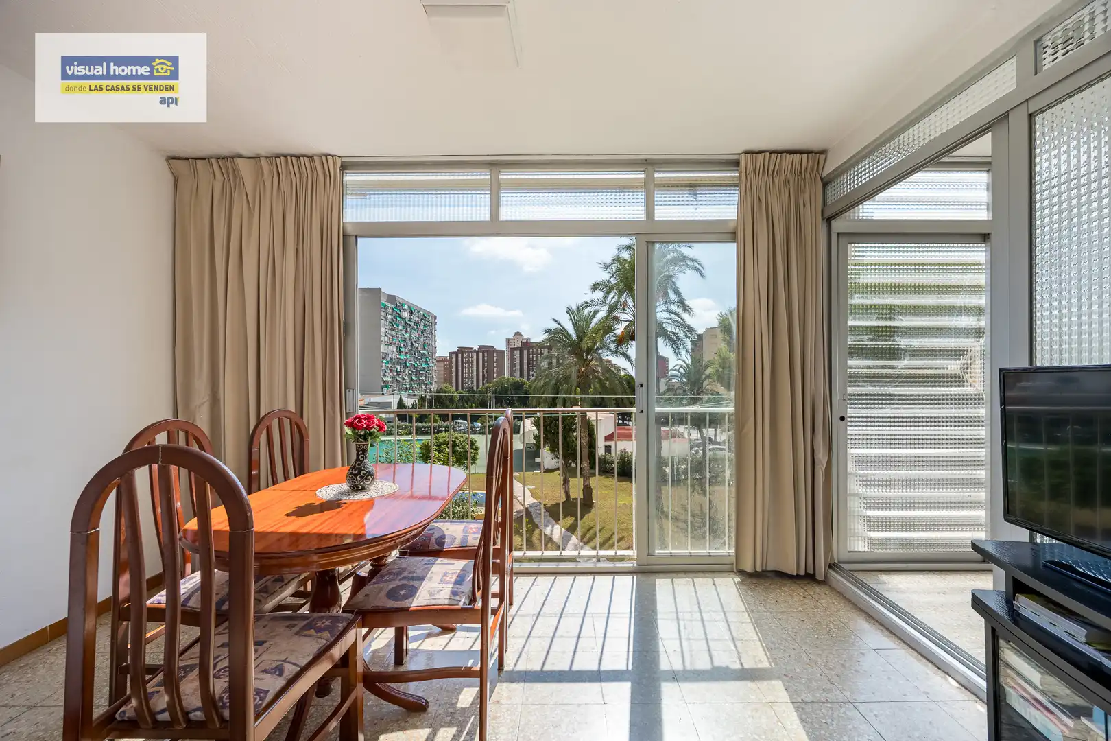 Terraza de Apartamento en venta en Benidorm con Piscina y Piscina comunitaria